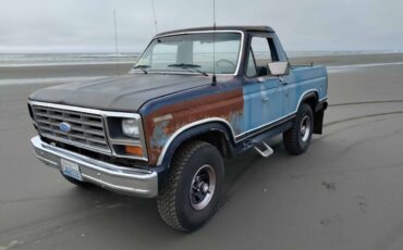 Ford-bronco-1983-blue