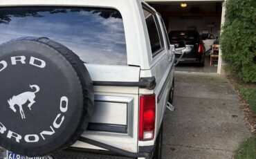 Ford-bronco-1985-white-10