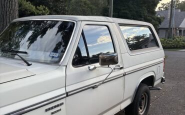 Ford-bronco-1985-white-7