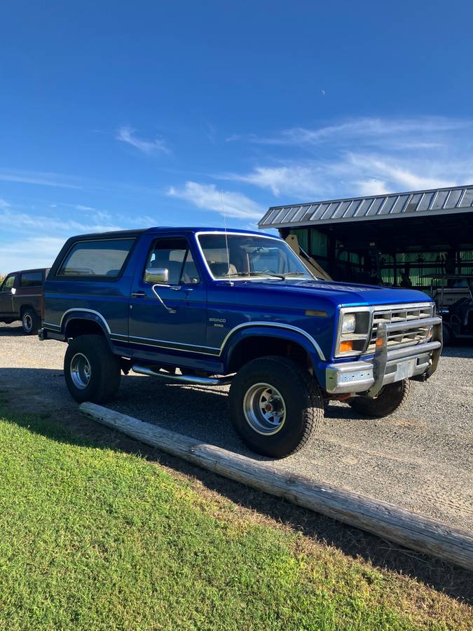 Ford-bronco-1986-2