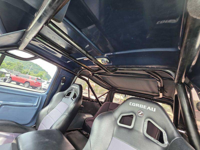 Ford-bronco-1986-blue-12