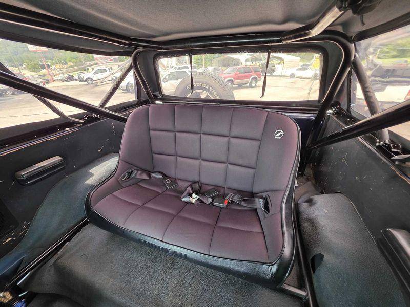 Ford-bronco-1986-blue-22