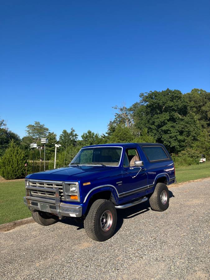 Ford-bronco-1986