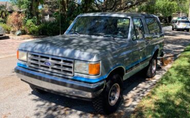 Ford-bronco-1987-silver-3