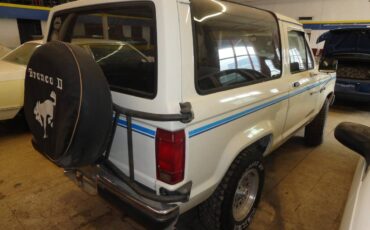 Ford-bronco-1988-1