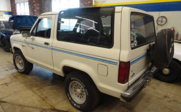 Ford-bronco-1988
