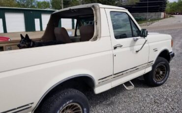 Ford-bronco-1988-white-1