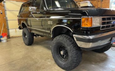Ford-bronco-1989-black-11