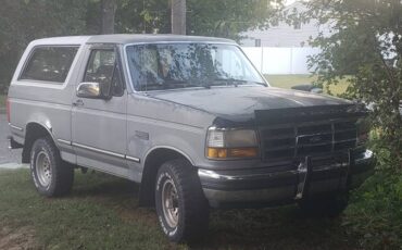 Ford-bronco-1993-silver