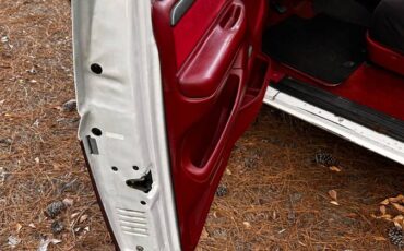 Ford-bronco-1993-white-3