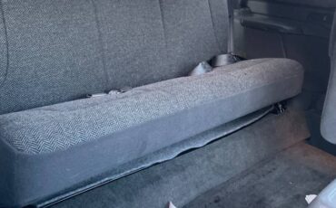 Ford-bronco-1993-white-4