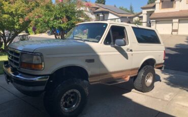 Ford-bronco-1995-white-2