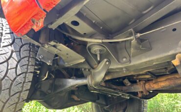 Ford-bronco-2-1989-red-3