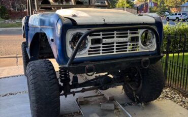 Ford-bronco-4x4-1977-blue-11