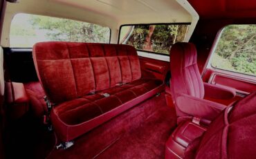 Ford-bronco-4x4-1986-red-16