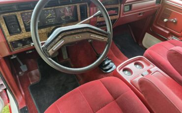 Ford-bronco-4x4-1986-red-18