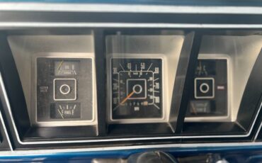 Ford-bronco-custom-1978-blue-10