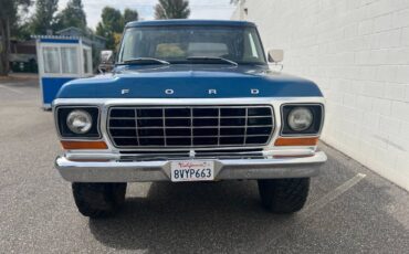 Ford-bronco-custom-1978-blue-15
