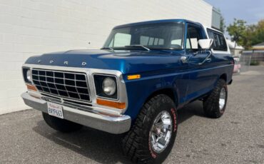 Ford-bronco-custom-1978-blue-19