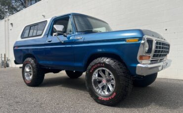 Ford-bronco-custom-1978-blue