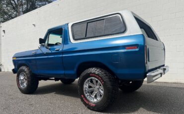 Ford-bronco-custom-1978-blue-5