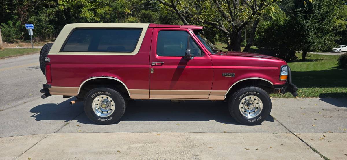 Ford-bronco-eddie-bauer-4x4-1994-2