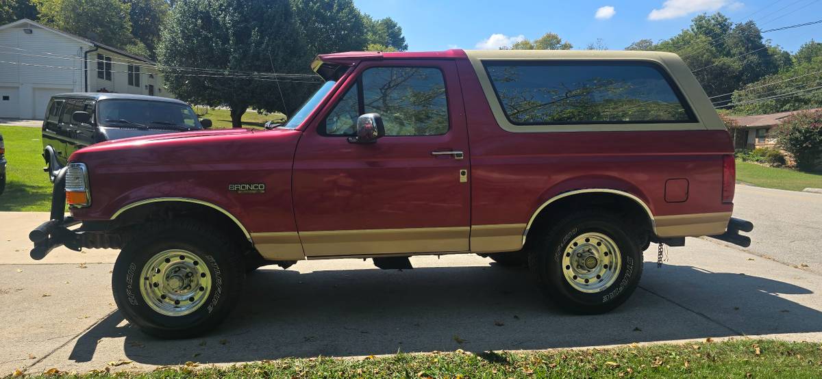 Ford-bronco-eddie-bauer-4x4-1994-5