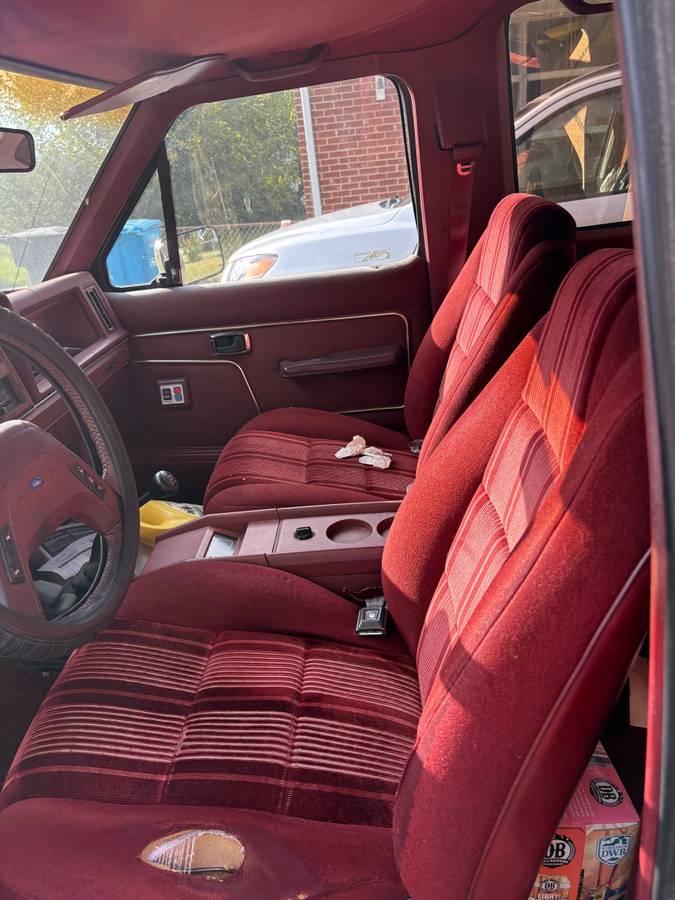 Ford-bronco-ii-1987-9