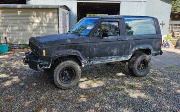 Ford-bronco-ii-1987-black