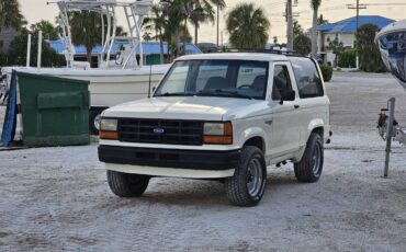 Ford-bronco-ii-1990-white