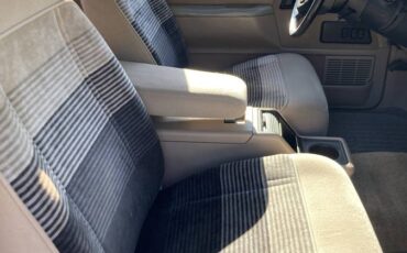 Ford-bronco-ii-eddie-bauer-edition-1989-custom-12
