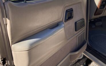 Ford-bronco-ii-eddie-bauer-edition-1989-custom-14