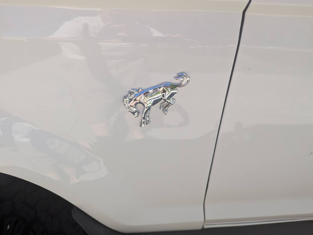Ford-bronco-ii-xl-1989-white-4