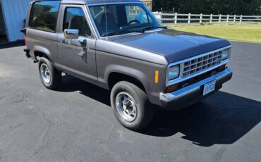 Ford-bronco-ii-xlt-1988-grey-1
