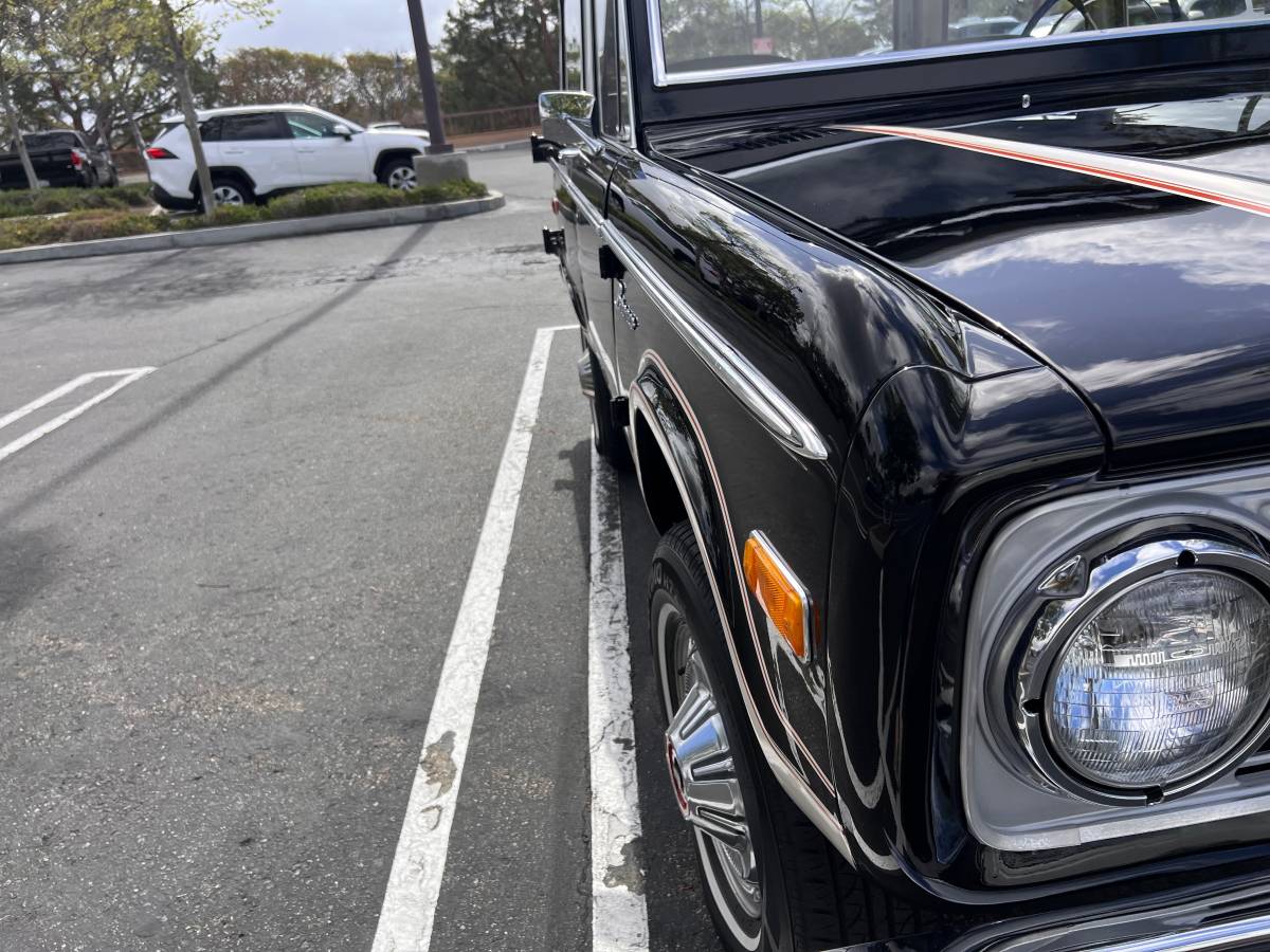 Ford-bronco-ranger-1973-black-18