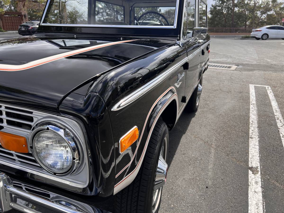 Ford-bronco-ranger-1973-black-19