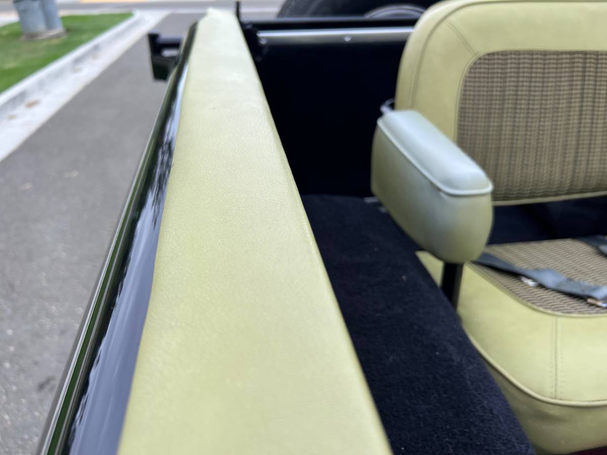 Ford-bronco-ranger-1973-black-6