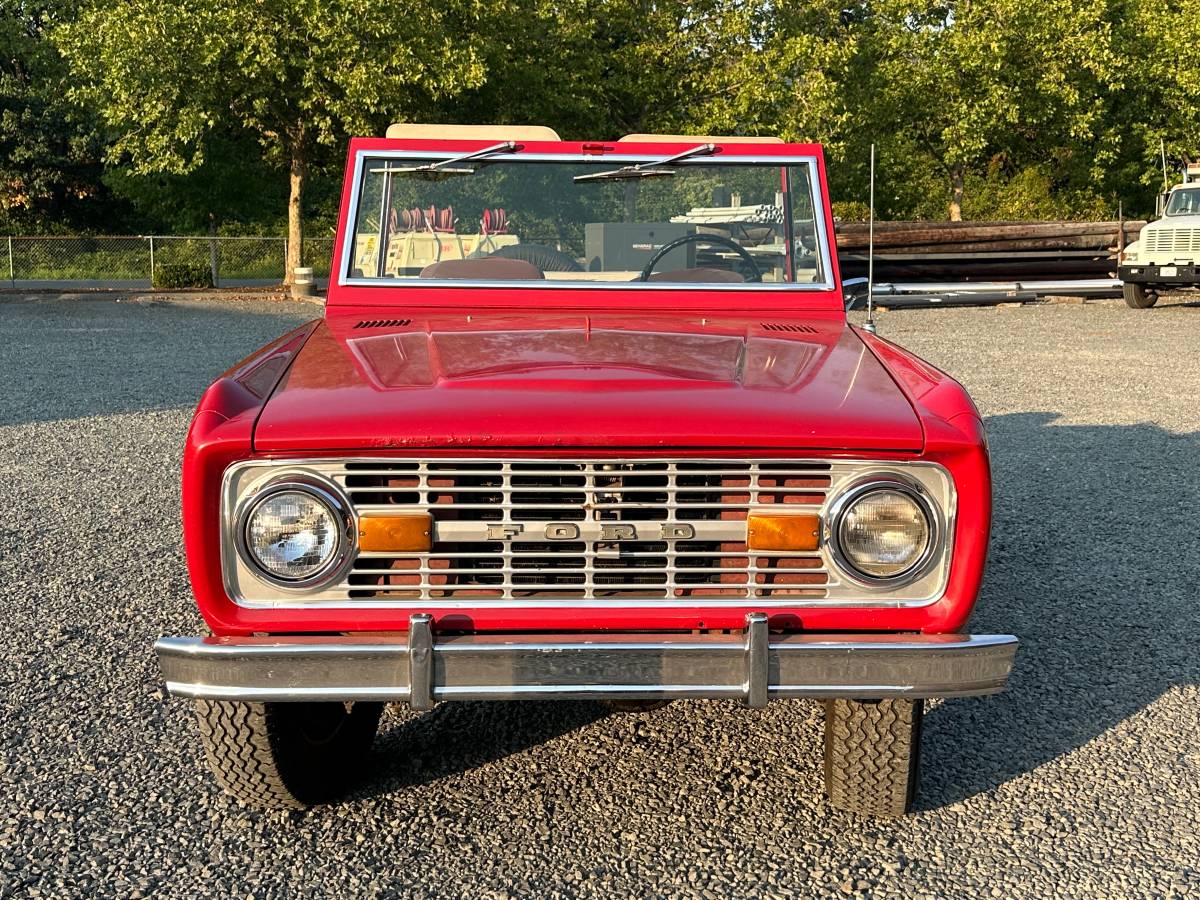 Ford-bronco-sport-1969-red-1