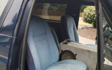 Ford-bronco-xlt-1984-blue-3