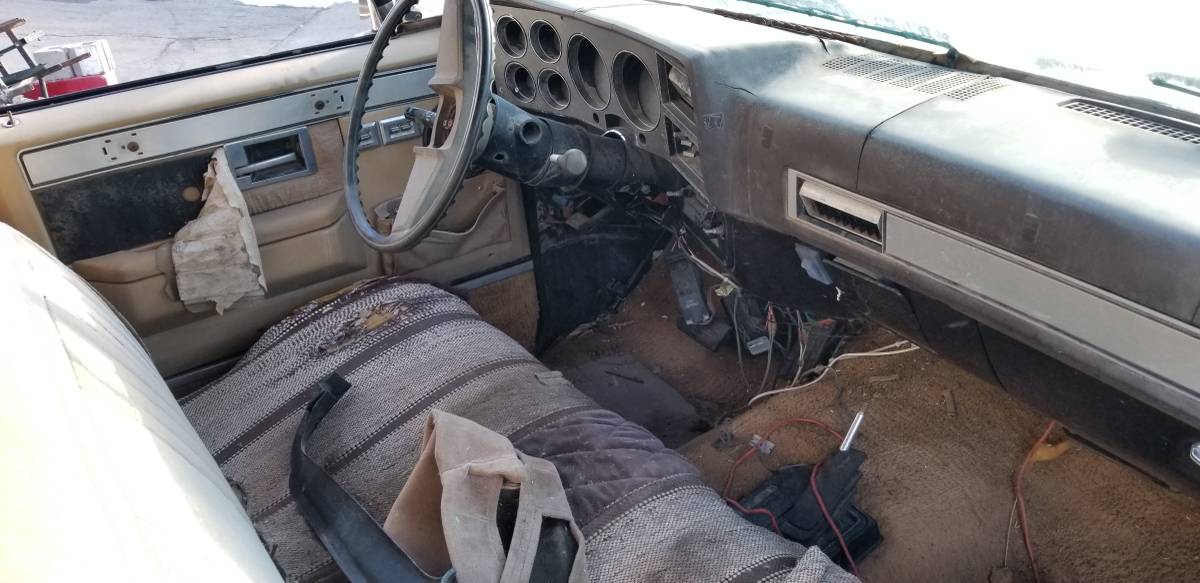 Ford-bronco-xlt-1984