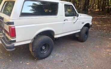 Ford-bronco-xlt-1990-white-2
