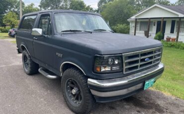 Ford-bronco-xlt-1995-black-1