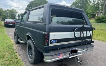 Ford-bronco-xlt-1995-black-2