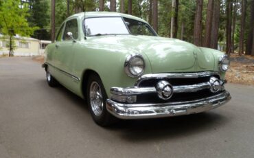 Ford-business-coupe-1951-green-1