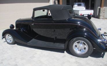 Ford-cabriolet-1933-black-18