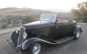 Ford-cabriolet-1933-black-3