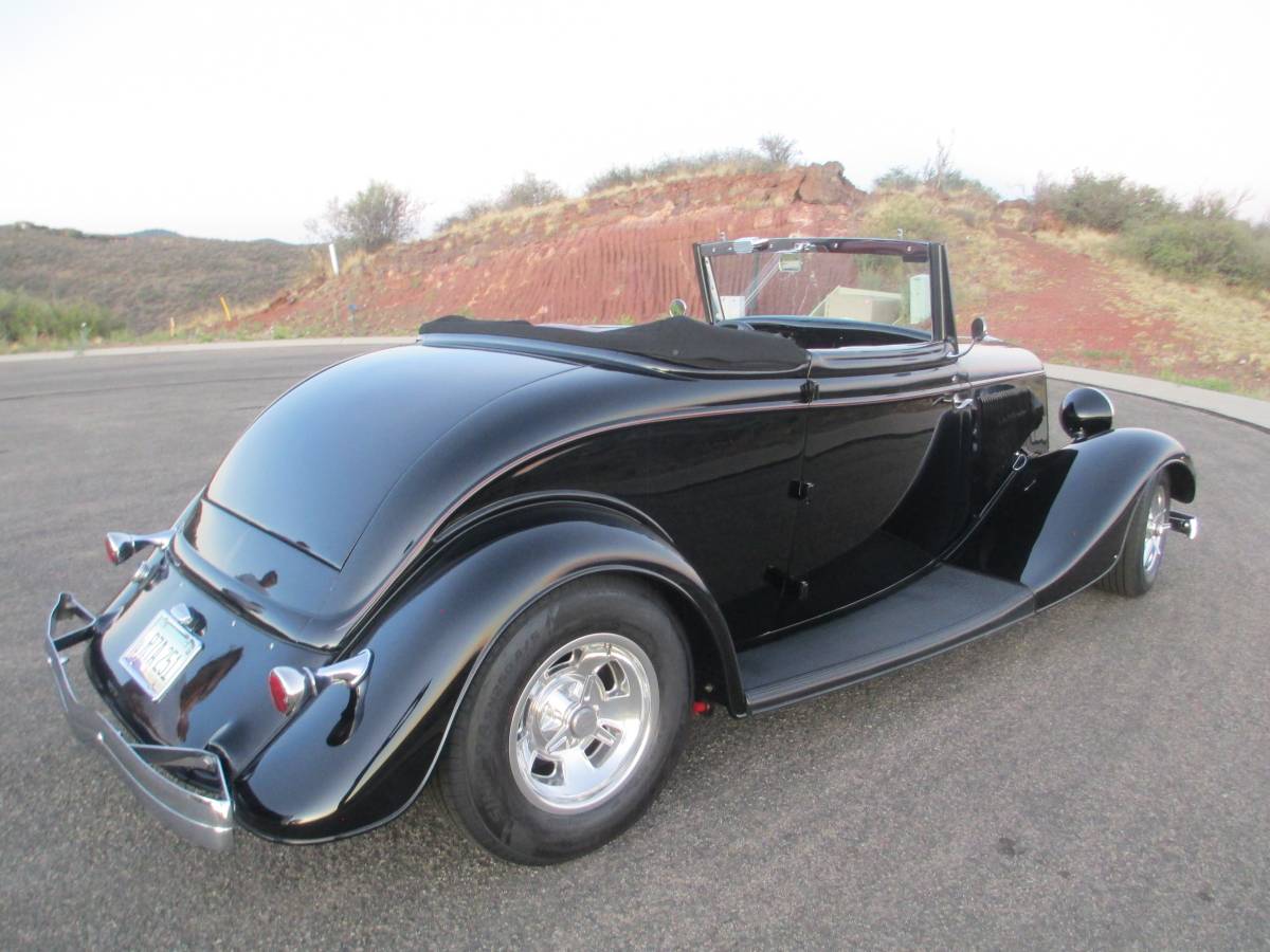 Ford-cabriolet-1933-black-7