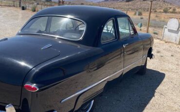 Ford-club-coupe-custom-1950-black-12
