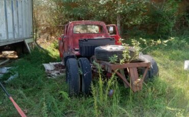 Ford-commercial-f-600-super-duty-1966-red-15