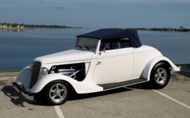Ford-convertible-1934-white